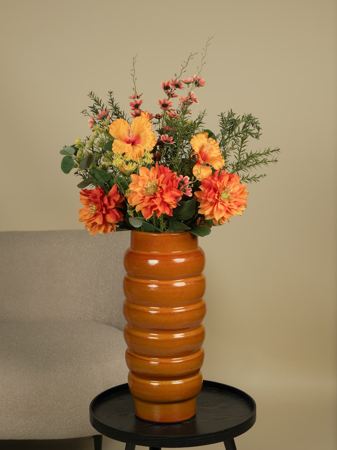 Kunstboeket Oranje Dahlia's Double + Vaas Michelin Oranje