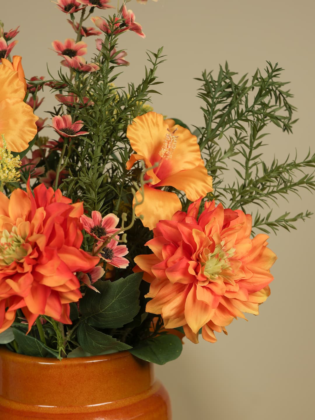 Kunstboeket Oranje Dahlia's Double + Vaas Michelin Oranje